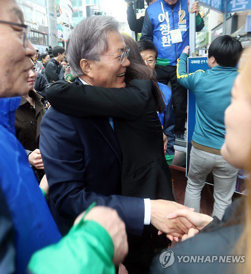 문재인의 멀티 능력.jpg | 인스티즈