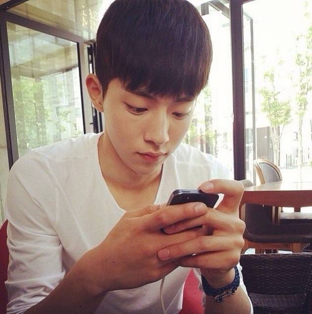 나이 어린 여자들이 전형적으로 좋아하는 남자 외모.jpg | 인스티즈