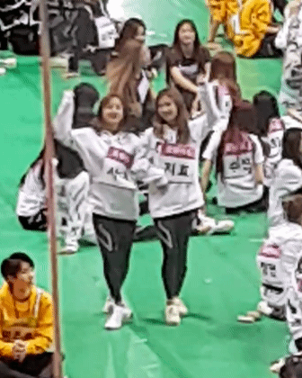 아육대와서 마냥 좋은 트와이스 사나,지효 ㅋㅋㅋㅋㅋ | 인스티즈