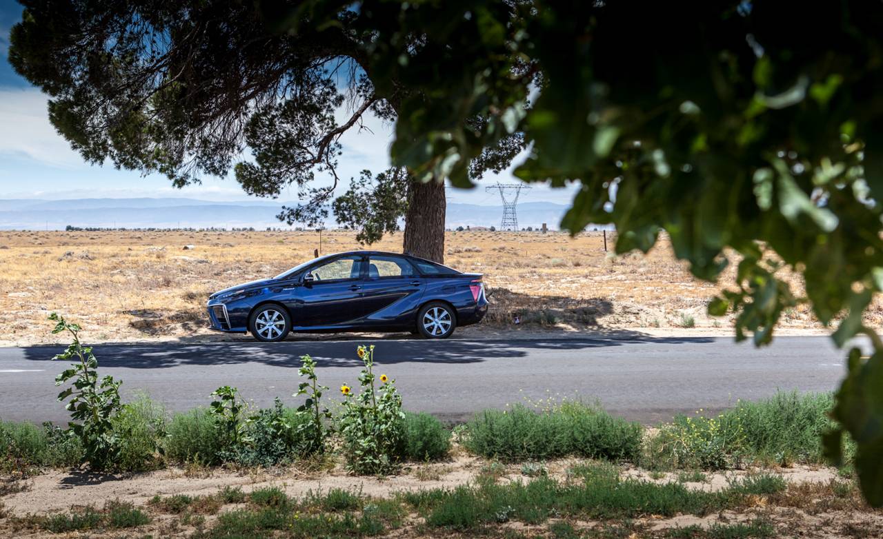 토요타 미라이 수소연료전지차 | 인스티즈