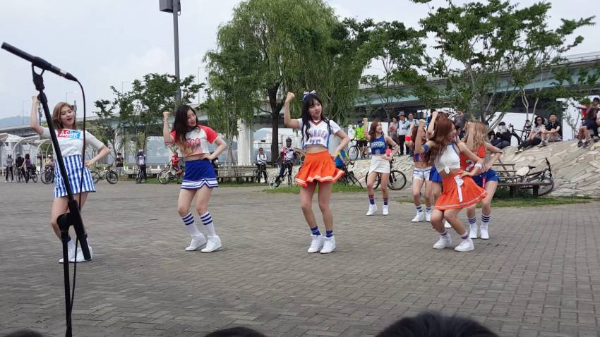 트와이스 뮤직뱅크 사전녹화 현장 | 인스티즈