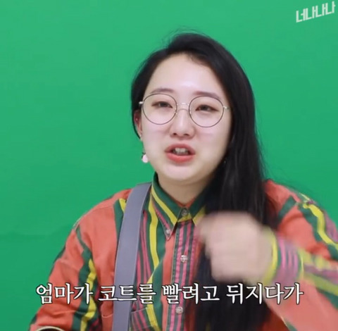 담배 피우는 여자들 | 인스티즈