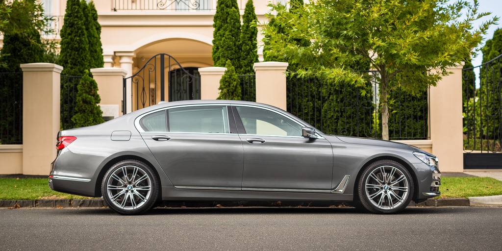 2016 BMW 750Li | 인스티즈