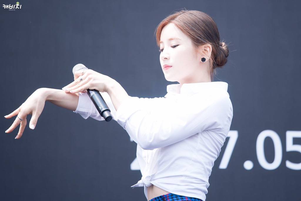 박초롱 젤 귀여운 짤 | 인스티즈