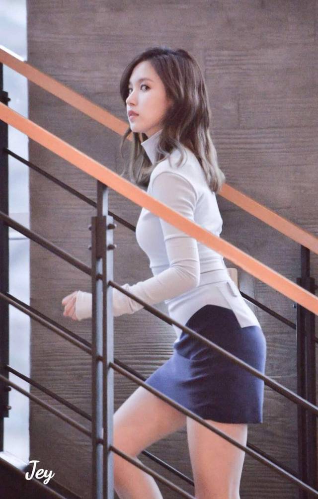 미나리 볼 콕콕 | 인스티즈