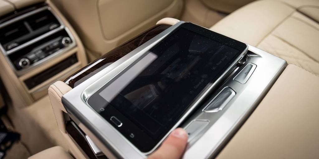 2016 BMW 750Li | 인스티즈