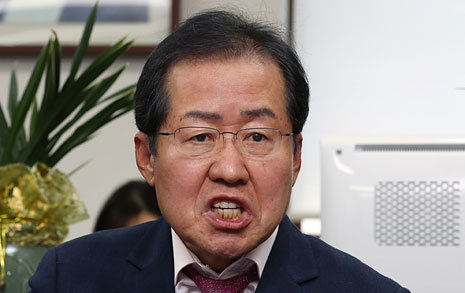 홍준표, "문재인 대통령 호남 지지율 99％는 北 김정은 능가한 것" | 인스티즈