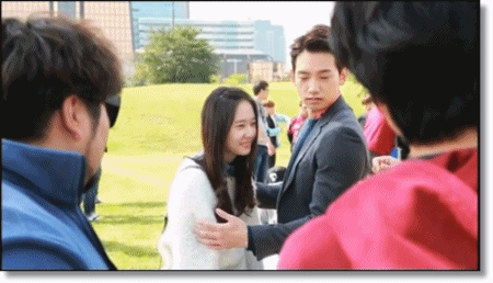 크리스탈 제대로 녹이는 비 | 인스티즈