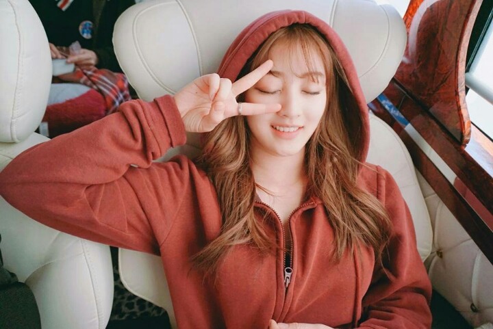 트와이스 버스안에서 찍은 사진 | 인스티즈