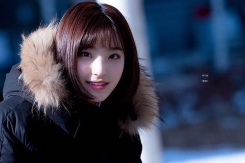 간만에 닉값하기 위해 프로미스나인 이새롬.jpgif | 인스티즈