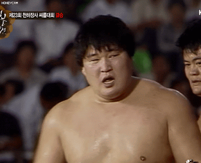 강호동 어마무시한 허리힘.gif | 인스티즈