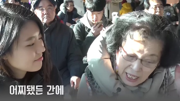 서울역에서 사람들에게 대선에서 누구를 뽑을 거냐고 물어보았다.jpg | 인스티즈