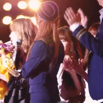 레드벨벳 맏언니와 트와이스 맏언니의 공통점.gif | 인스티즈