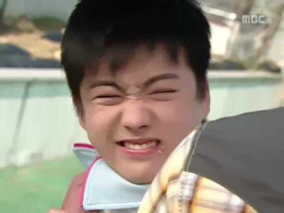 [거침없이하이킥] 기고만장해진 민호 ㅋㅋㅋㅋㅋㅋㅋ.jpg | 인스티즈