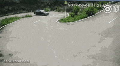 침착한 운전자.gif | 인스티즈