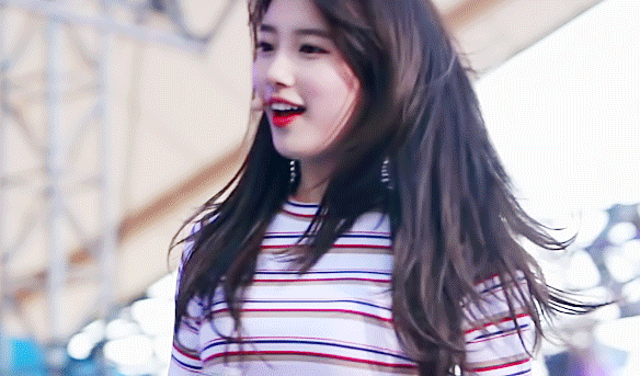 무대에 선지 벌써 반년이 지나버린 여자연예인 | 인스티즈