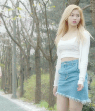 [트와이스] 사나는 움짤이지 말입니다 .gif | 인스티즈