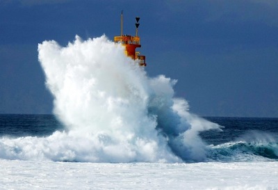제주 소정방폭포서 20대 관광객 파도에 휩쓸려 실종 | 인스티즈