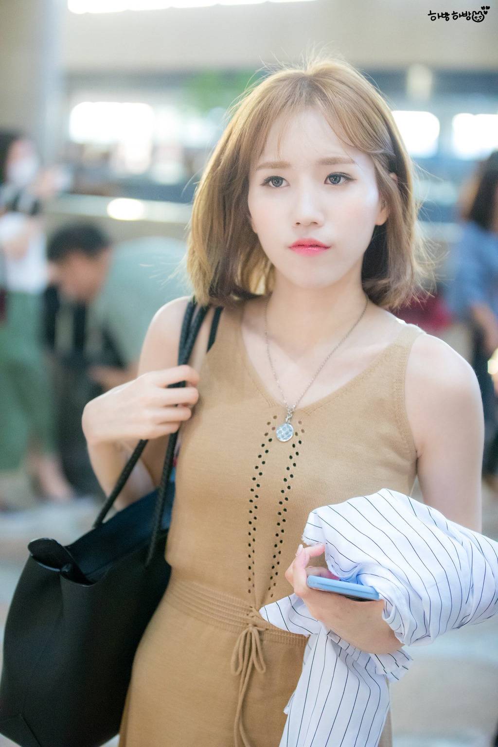 [러블리즈] 뒷덜미가 저리는 기분이라서 명은이 | 인스티즈