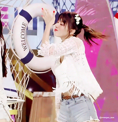 프로듀스48) 여친이 내 무릎을 밴다면? feat.고토모에 | 인스티즈