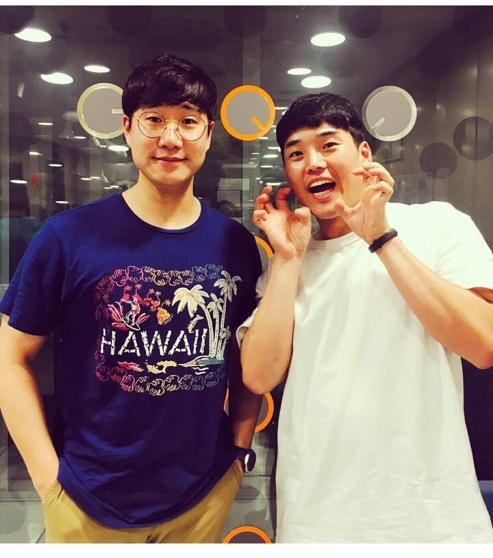 진짜 말도 안되게 잘생겼네 ㄷㄷ | 인스티즈