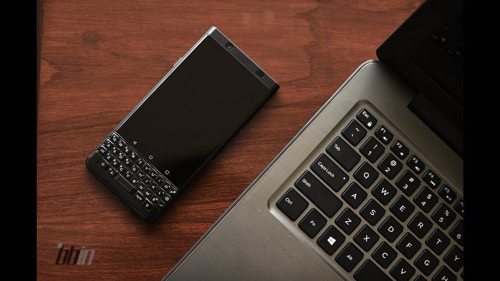 호불호 많이 갈리는 블랙베리 스마트폰 디자인.jpg | 인스티즈