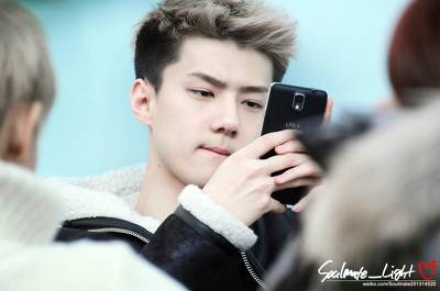 [고르기] 연락은 필요할 때만 하는게 좋다 vs 일상 얘기로 자주자주 연락하는게 좋다 | 인스티즈