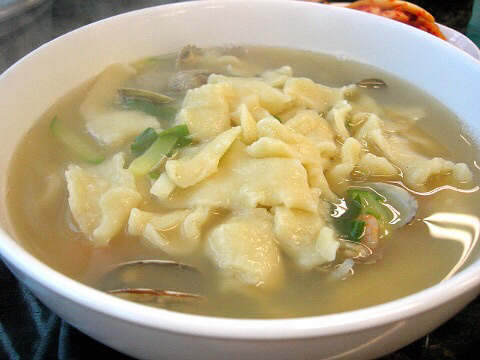 본인이 선호하는 비 오는날 음식은?.jpg | 인스티즈