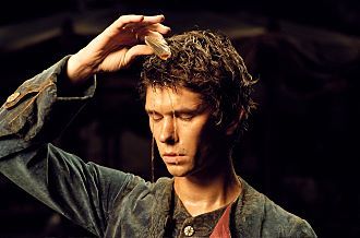 영화 추천 향수 - 어느 살인자의이야기 | 인스티즈