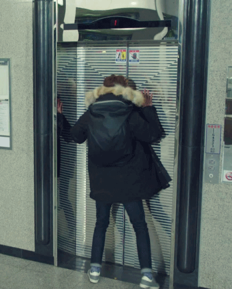 카메라보다 실물로 봐야 개지리는 남자 배우 | 인스티즈