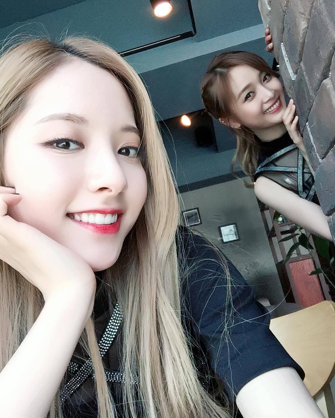 우주소녀 보나 금발머리 시절.gif | 인스티즈