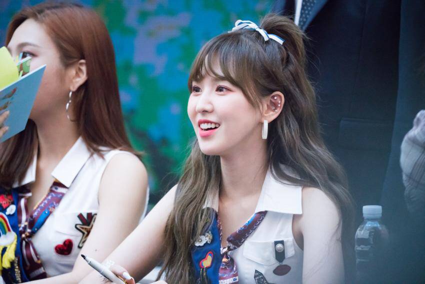 [레드벨벳] 금요일 아침이라서 웬디 | 인스티즈