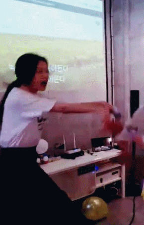 좀처럼 보기 힘든 손나은의 조증(feat. 윤보미) | 인스티즈