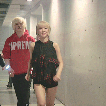 흥이 난 초아 | 인스티즈