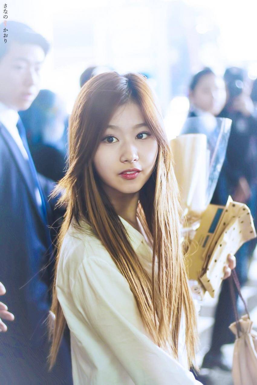 170430 인천공항 입국하는 미나 | 인스티즈