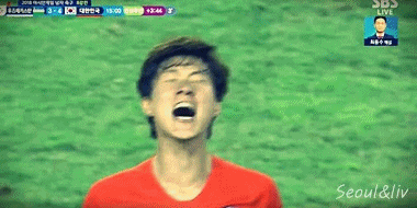 경기 후 포효하는 황의조 gif | 인스티즈