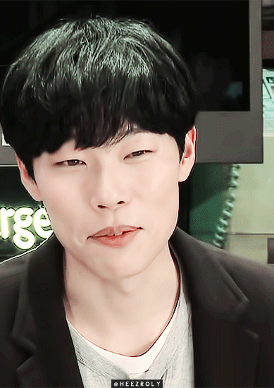 처음 봤을때 이정도의 톱스타가 될지는 몰랐던 훈남배우 | 인스티즈