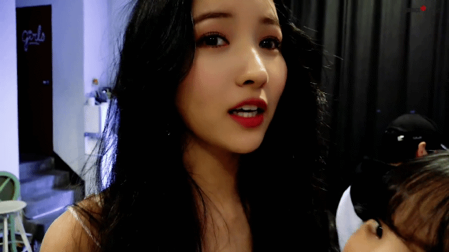 어릴땐 키가 컸던 여자친구 은하 | 인스티즈