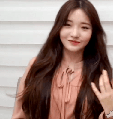 앞머리 망해서 불만인 노지선.gif | 인스티즈