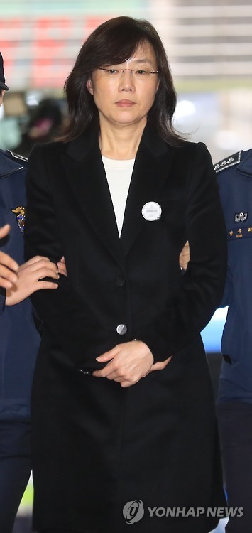 장발 이완영 어서오고~ | 인스티즈