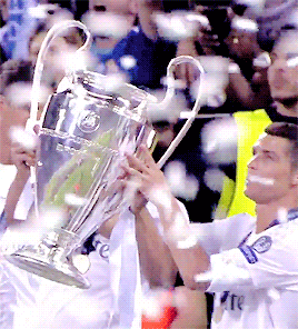 챔스 우승과 유로 우승의 차이.gif | 인스티즈