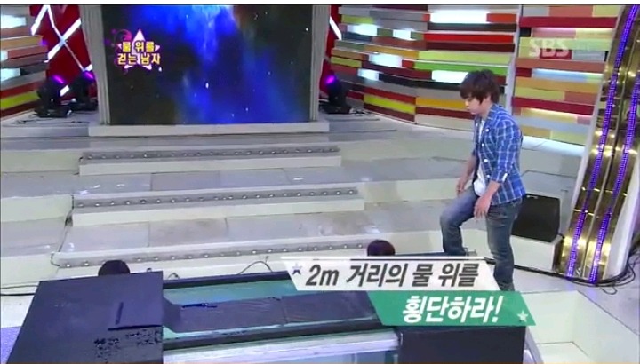 최현우 신의영역에 도전한 물위를 걷는마술 | 인스티즈