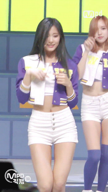 오늘자 쯔위.gif | 인스티즈