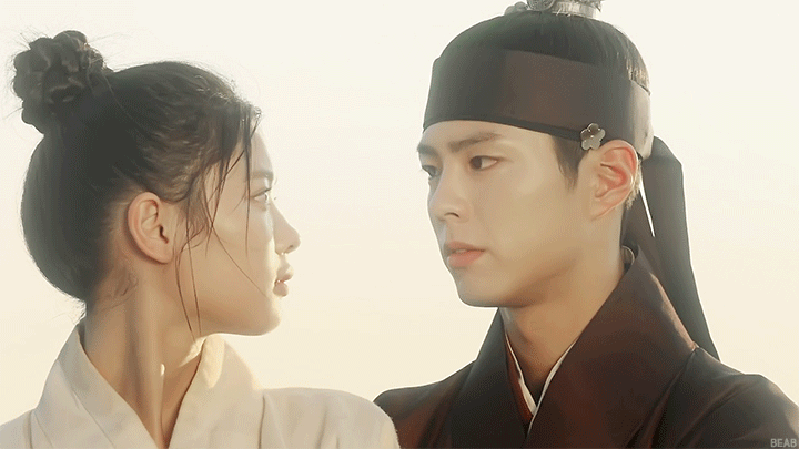 김유정,박보검 눈빛키스 | 인스티즈