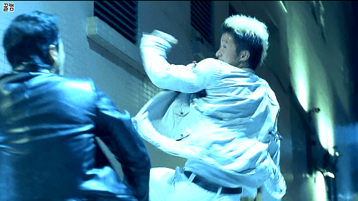 하세베 마코토 vs 이영표.jpgif | 인스티즈