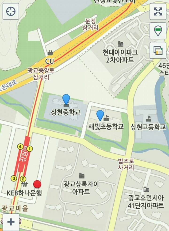 좀 이상한 투표소 위치 | 인스티즈