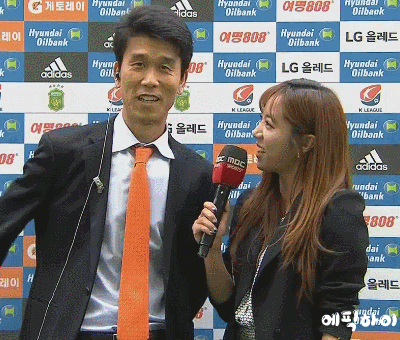 정순주 아나운서 엄지 척!.gif | 인스티즈