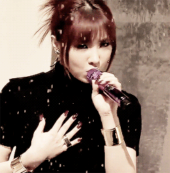 내가 생각하기엔 난 못 생겻어. 그리고 아무도 날 사랑하길 원하지 않아 | 인스티즈