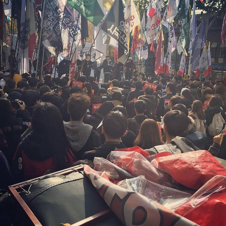 이대 사거리 상황 | 인스티즈