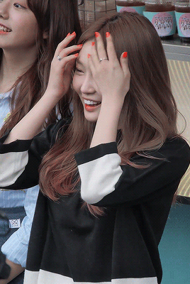 아이오아이 비주얼 레전드.gif | 인스티즈